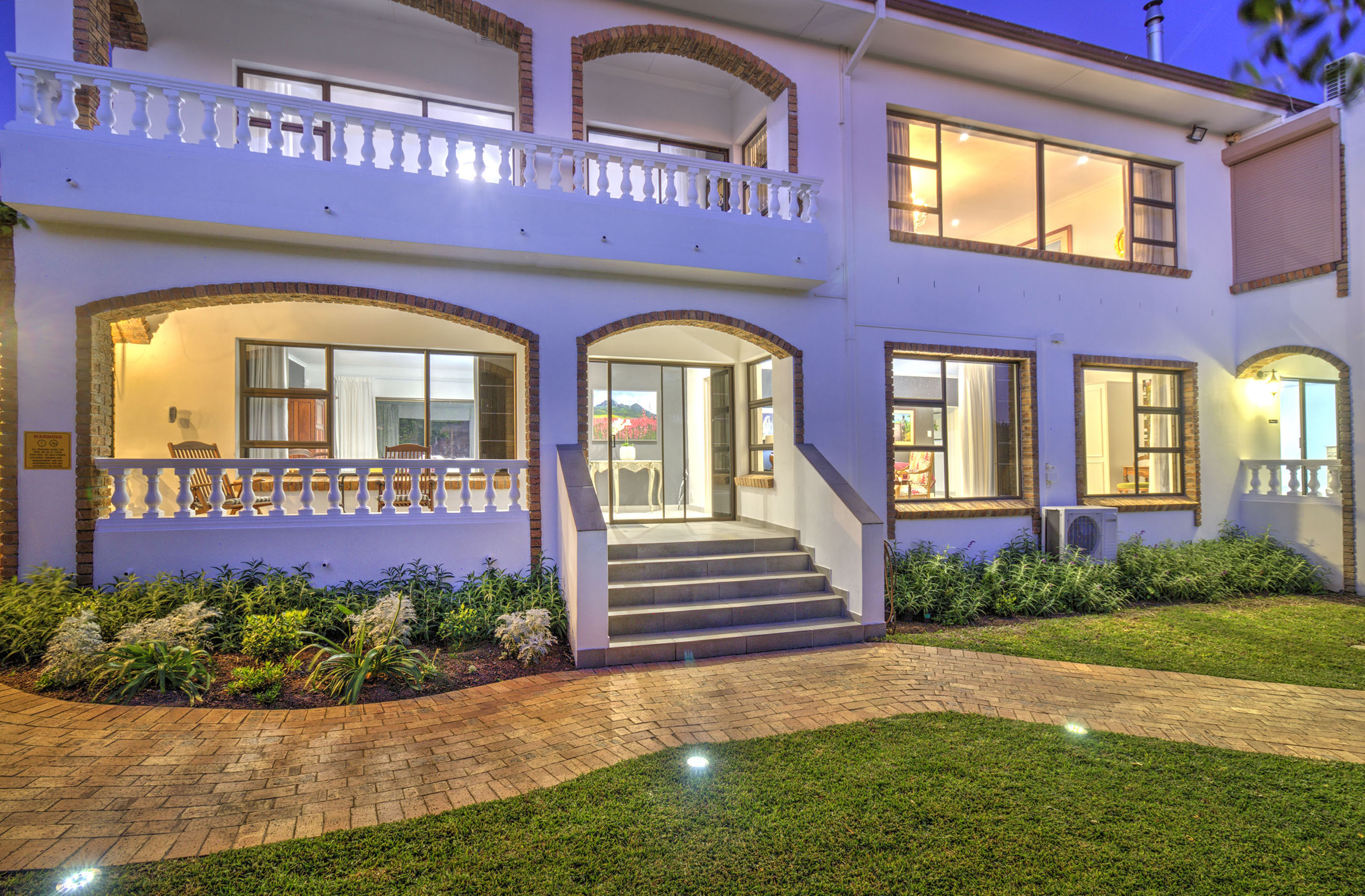 6 Bedroom Property for Sale in La Concorde Western Cape